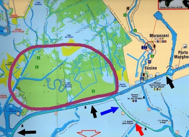 Le Long Des Iles De La Lagune De Venise Venisejetaime